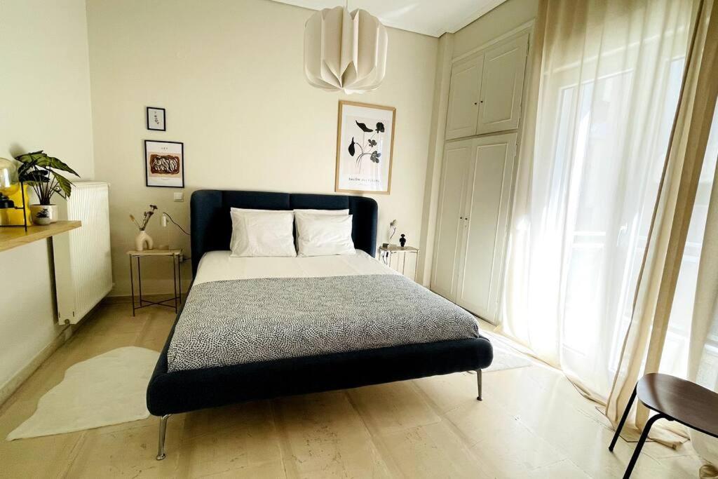 Cybele Apt Downtown Lägenhet Volos Exteriör bild